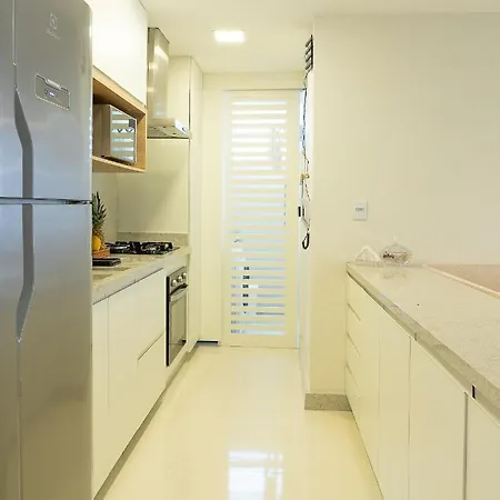 Kalug Vista Mar: Beachfront Luxury with Infinity Pool and Family Amenities Ilheus Exterior photo