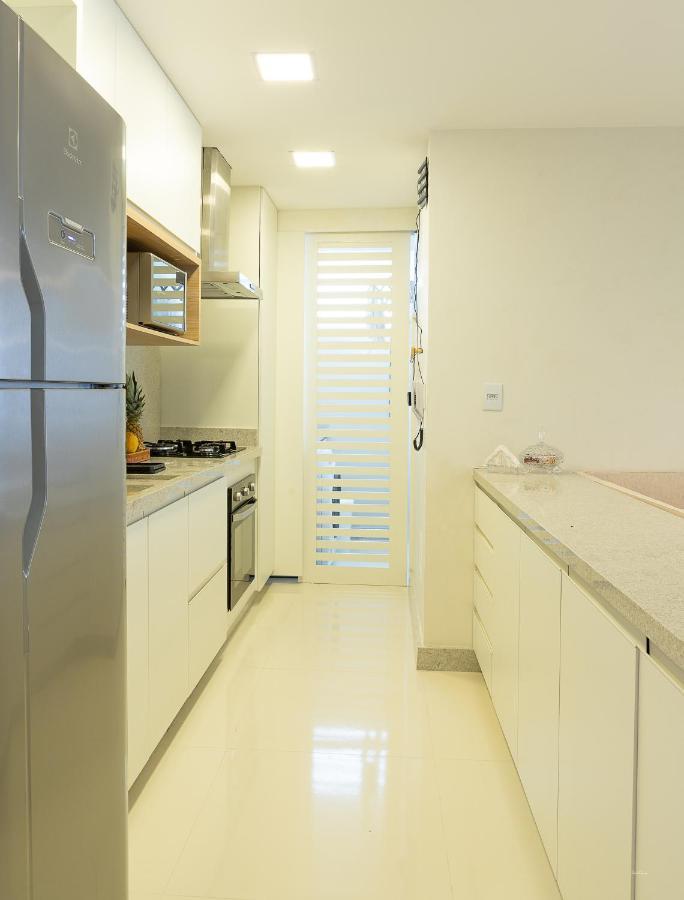 Kalug Vista Mar: Beachfront Luxury With Infinity Pool And Family Amenities *