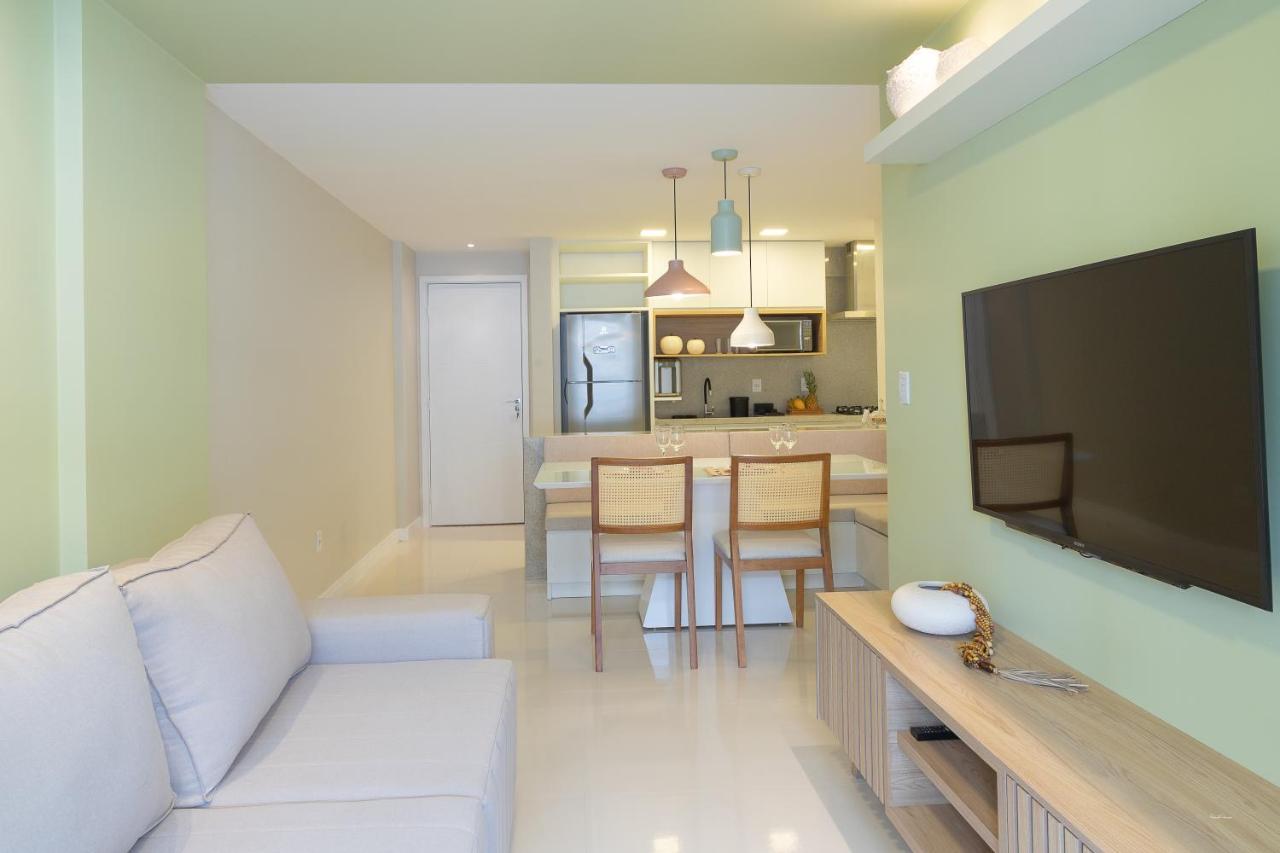Kalug Vista Mar: Beachfront Luxury With Infinity Pool And Family Amenities Apartment Ilheus